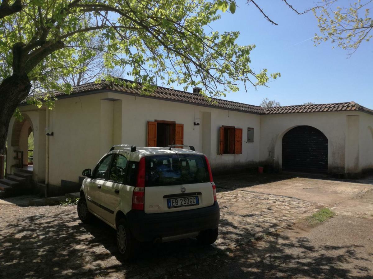 Casa La Calicchia Hostal Norma Exterior foto